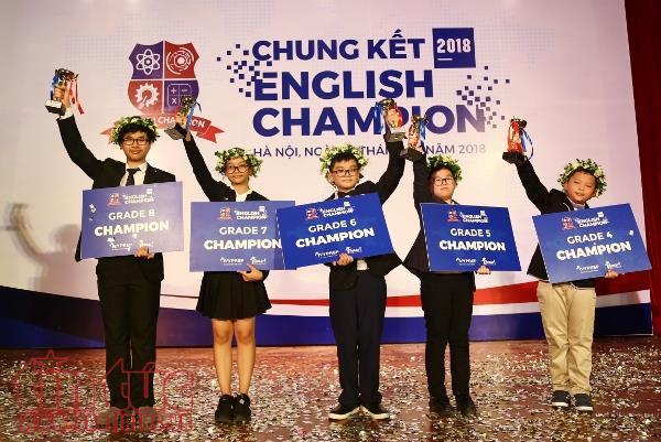 Dùng kỹ năng tranh biện, hùng biện để vô địch cuộc thi English Champion 2018 ảnh 1